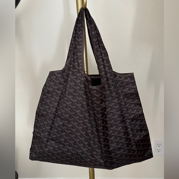 BROWN Reuseable Bags Foldable, shoppers bag, summer tote, travel bag, beach bag - Picture 2 of 5